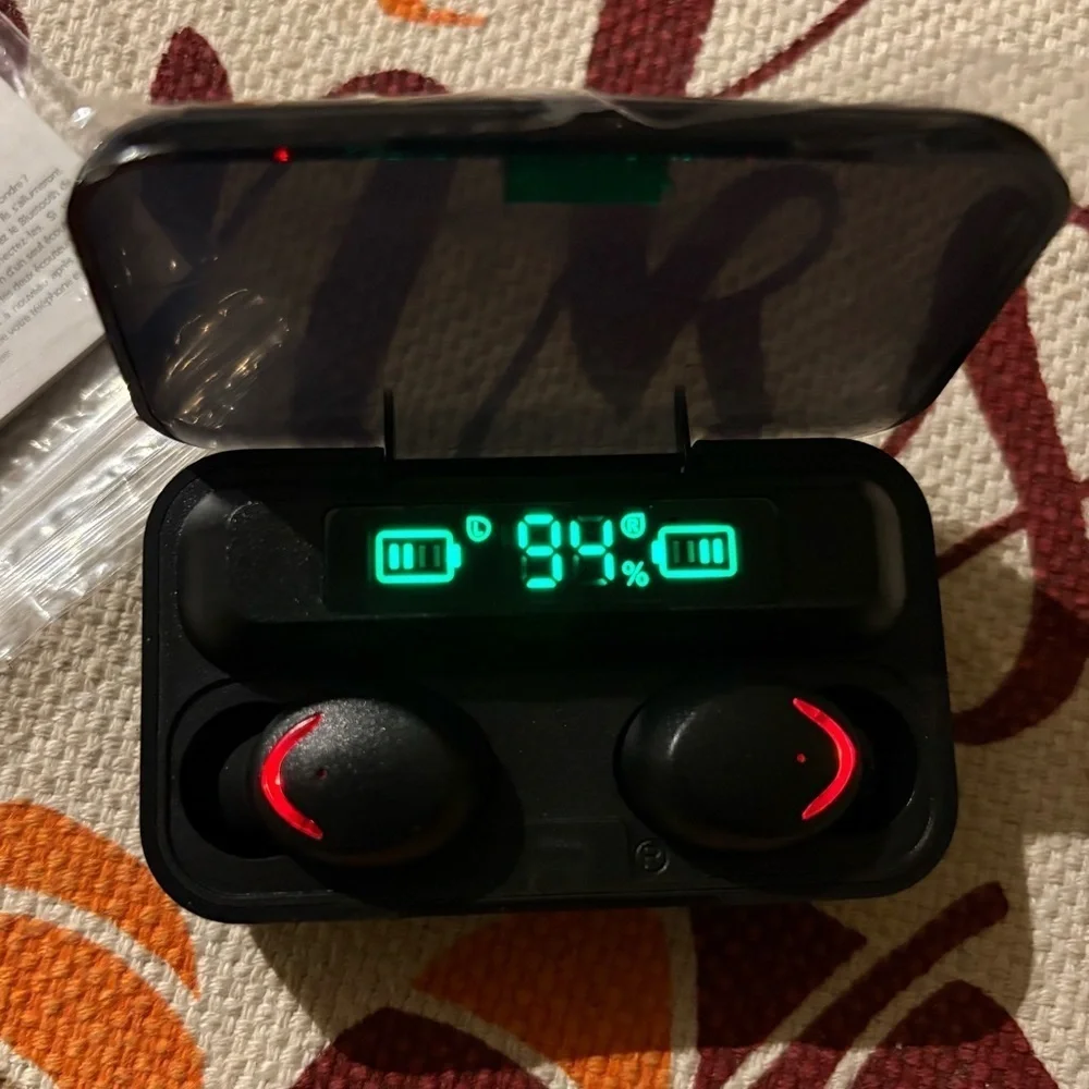 TWS F9 Black True Wireless Earbuds with Power Bank